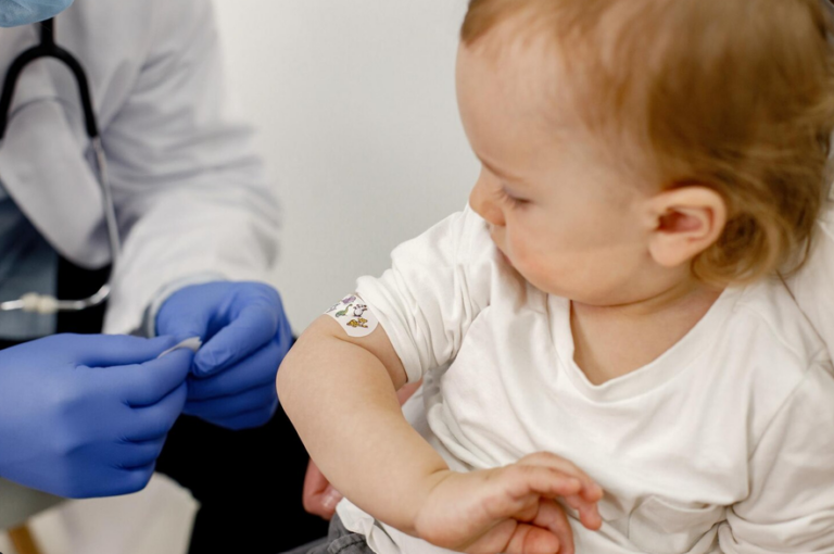 Jadwal Imunisasi Anak 2026: Panduan IDAI Terbaru & Kapan Harus ke Dokter Anak